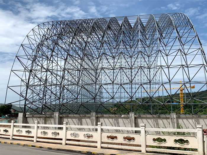 长宁山寨矿储煤棚网架